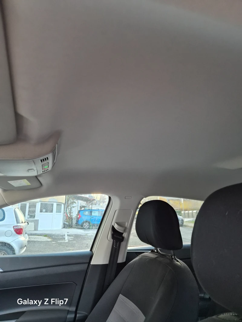 VW Taigo 1.5, снимка 2 - Автомобили и джипове - 53002753