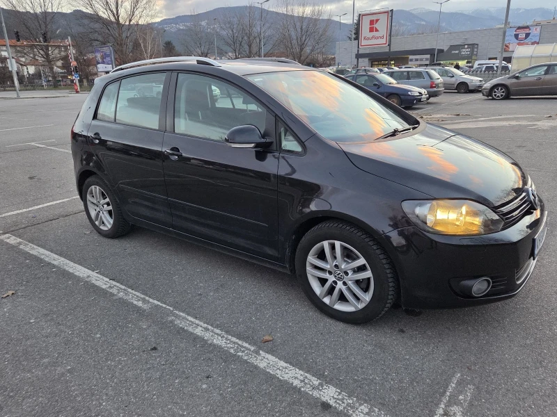 VW Golf Plus, снимка 3 - Автомобили и джипове - 53066380