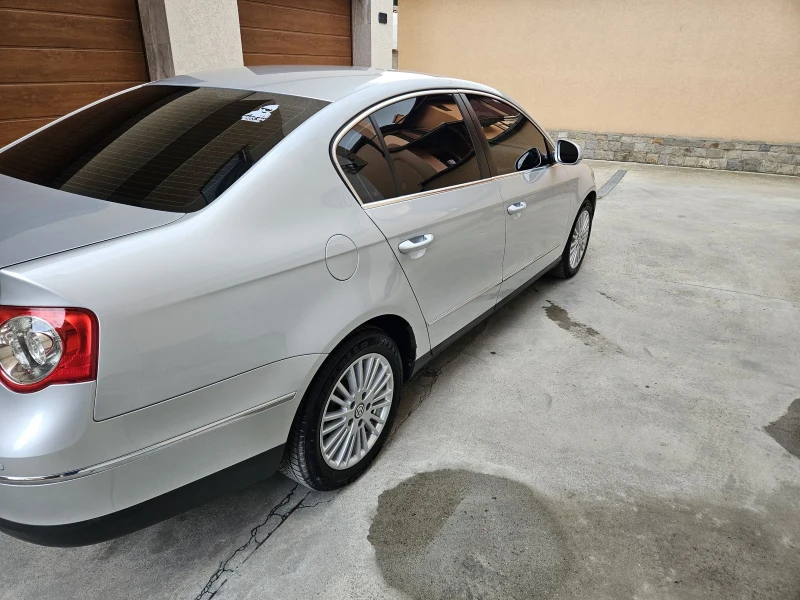 VW Passat 2.0TDI, снимка 7 - Автомобили и джипове - 53271675