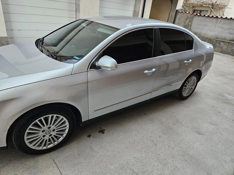 VW Passat 2.0TDI, снимка 4 - Автомобили и джипове - 53271675