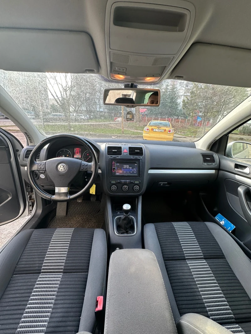 VW Golf, снимка 8 - Автомобили и джипове - 53518243