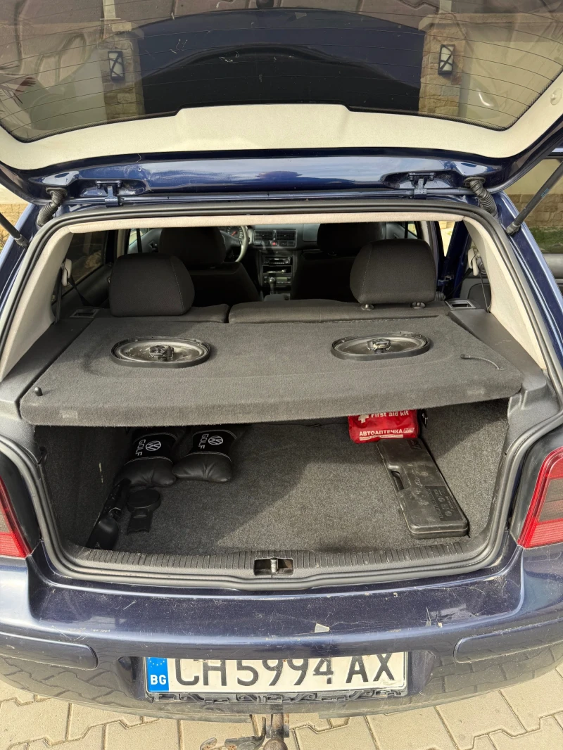 VW Golf 1.9tdi 110hp, снимка 10 - Автомобили и джипове - 53594476