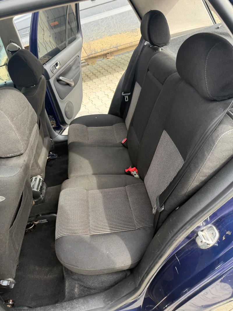 VW Golf 1.9tdi 110hp, снимка 11 - Автомобили и джипове - 53594476