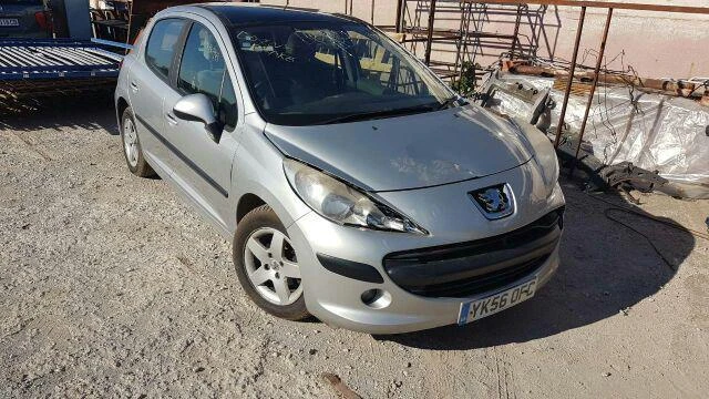 Peugeot 207 1.4 16v.  1.4, снимка 12 - Автомобили и джипове - 42072223