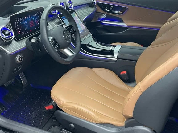 Mercedes-Benz CLE 300 4Matic = AMG Line = Premium Plus Гаранция - изображение 6