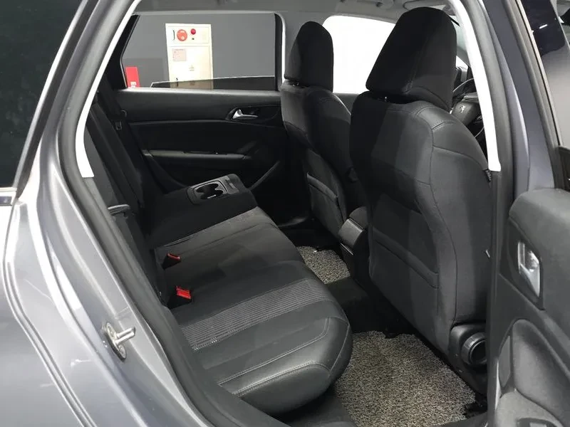 Peugeot 308 SW 1.6 Bluehdi Allure | Mobile.bg � ����������� 12