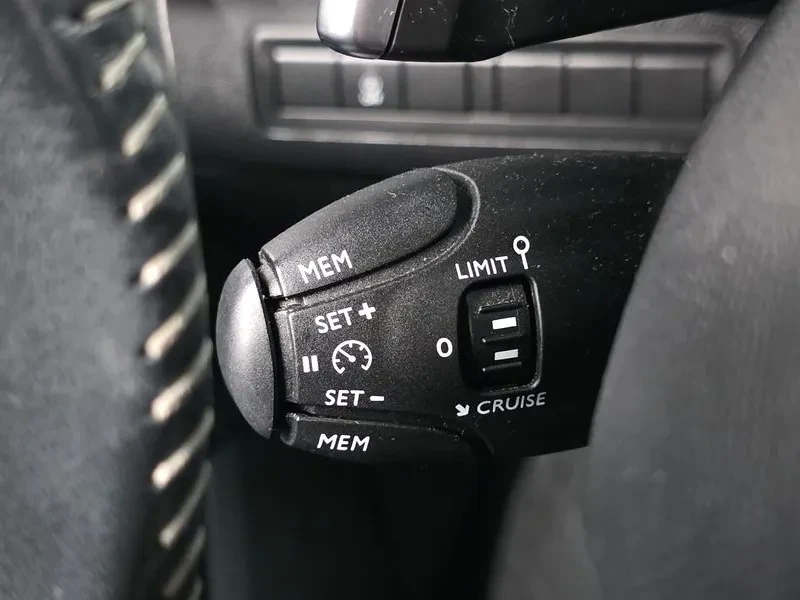 Peugeot 308 SW 1.6 Bluehdi Allure | Mobile.bg � ����������� 17