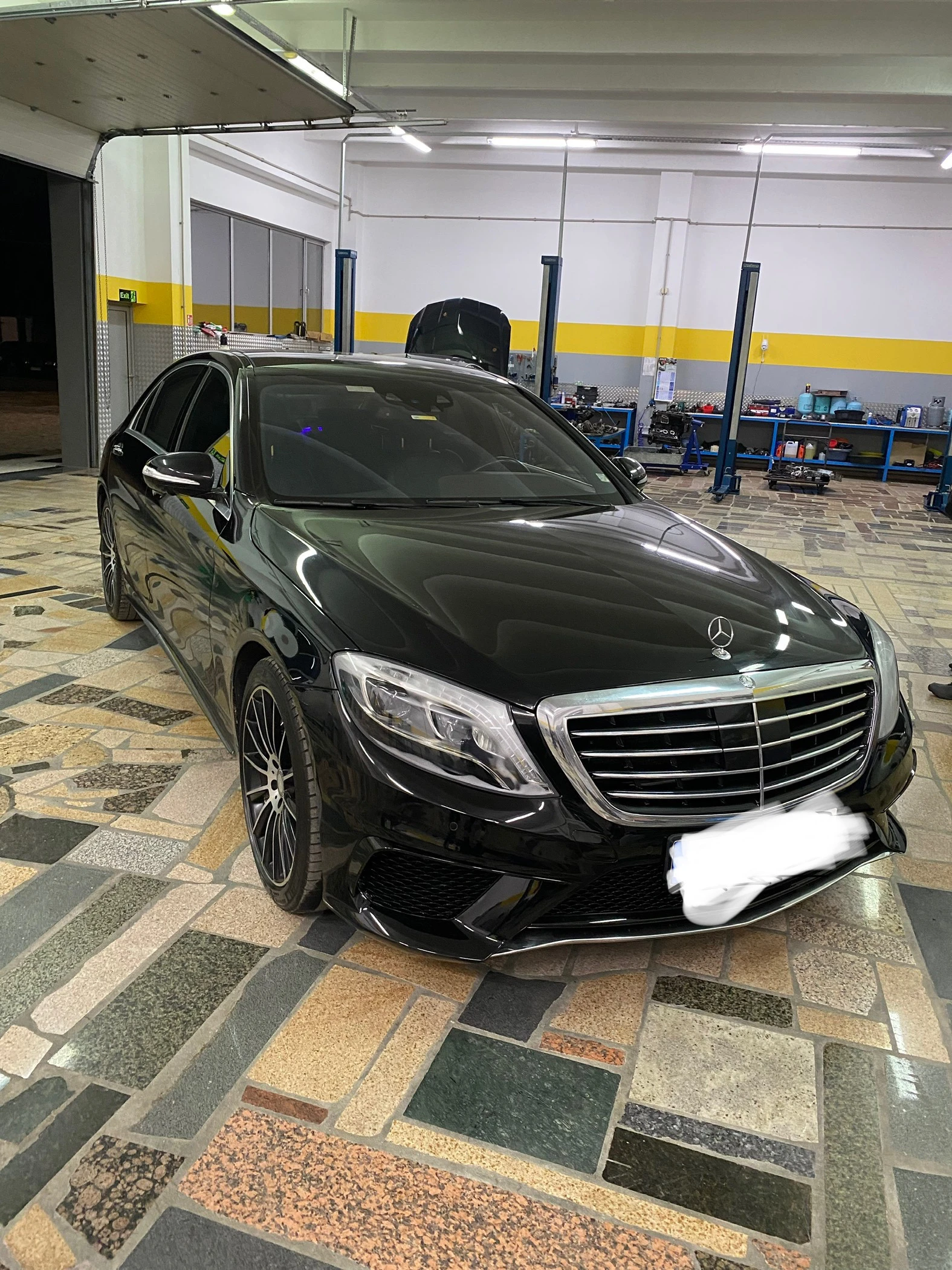 Mercedes-Benz S 63 AMG на части, снимка 1