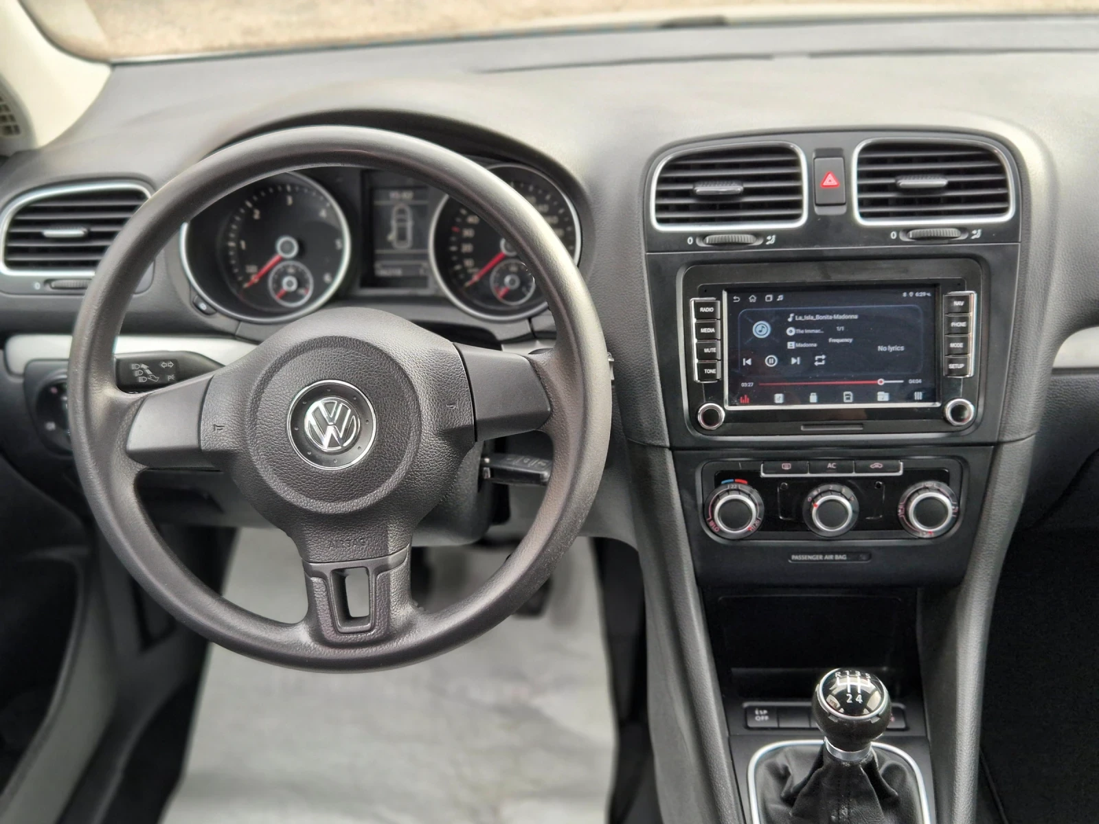 VW Golf 105к.с. - изображение 8