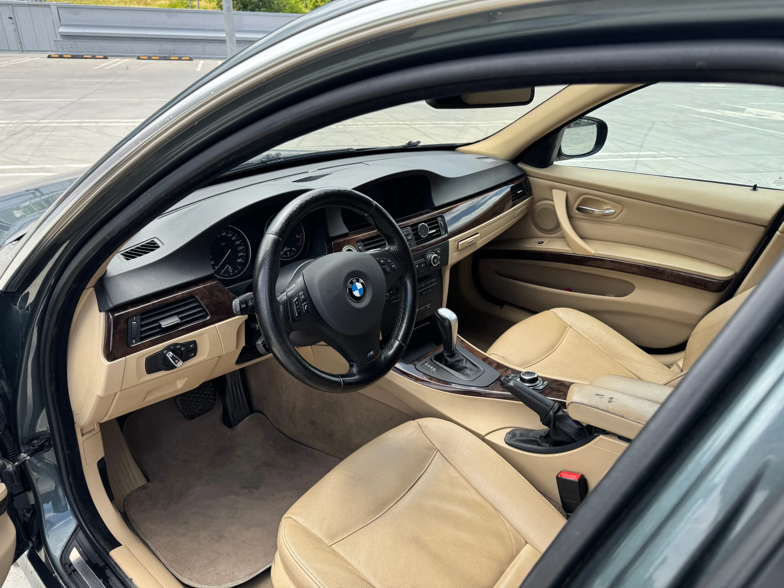 BMW 330 E91 LCI RWD - изображение 7