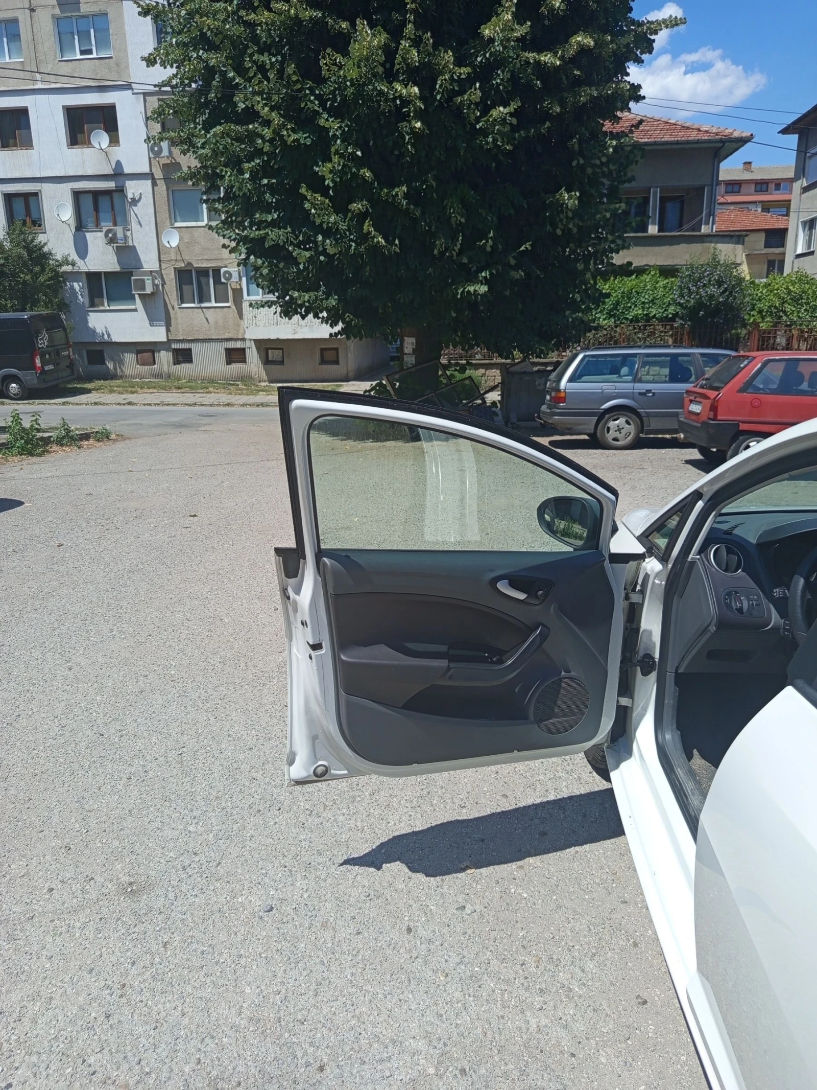 Seat Ibiza 1.2i - изображение 7