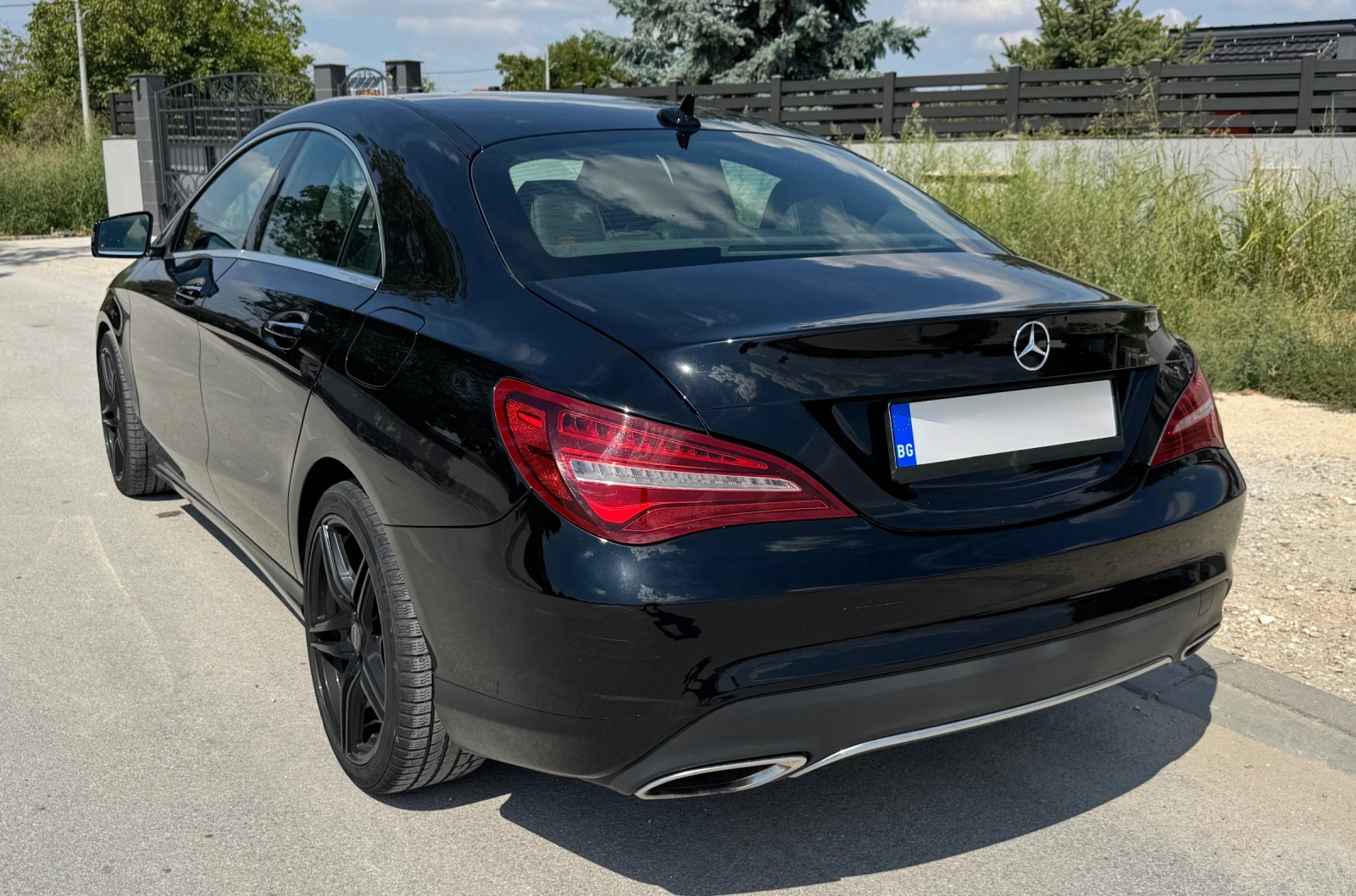 Mercedes-Benz CLA 250 4 Matic - изображение 3