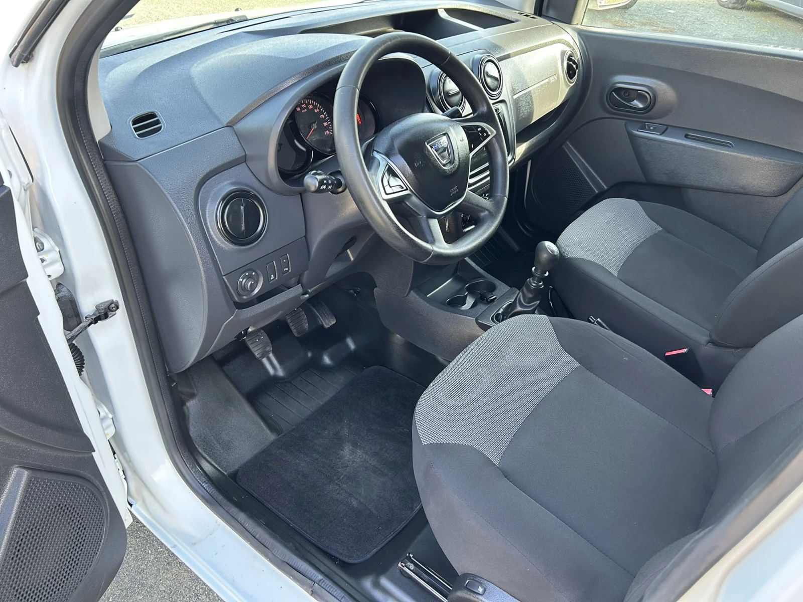 Dacia Dokker 1.5dCi* Navi* Camera* Парктроник* Facelift*  - изображение 10