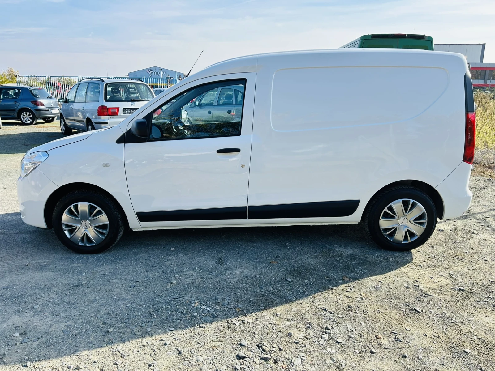 Dacia Dokker 1.5dCi* Navi* Camera* Парктроник* Facelift*  - изображение 2