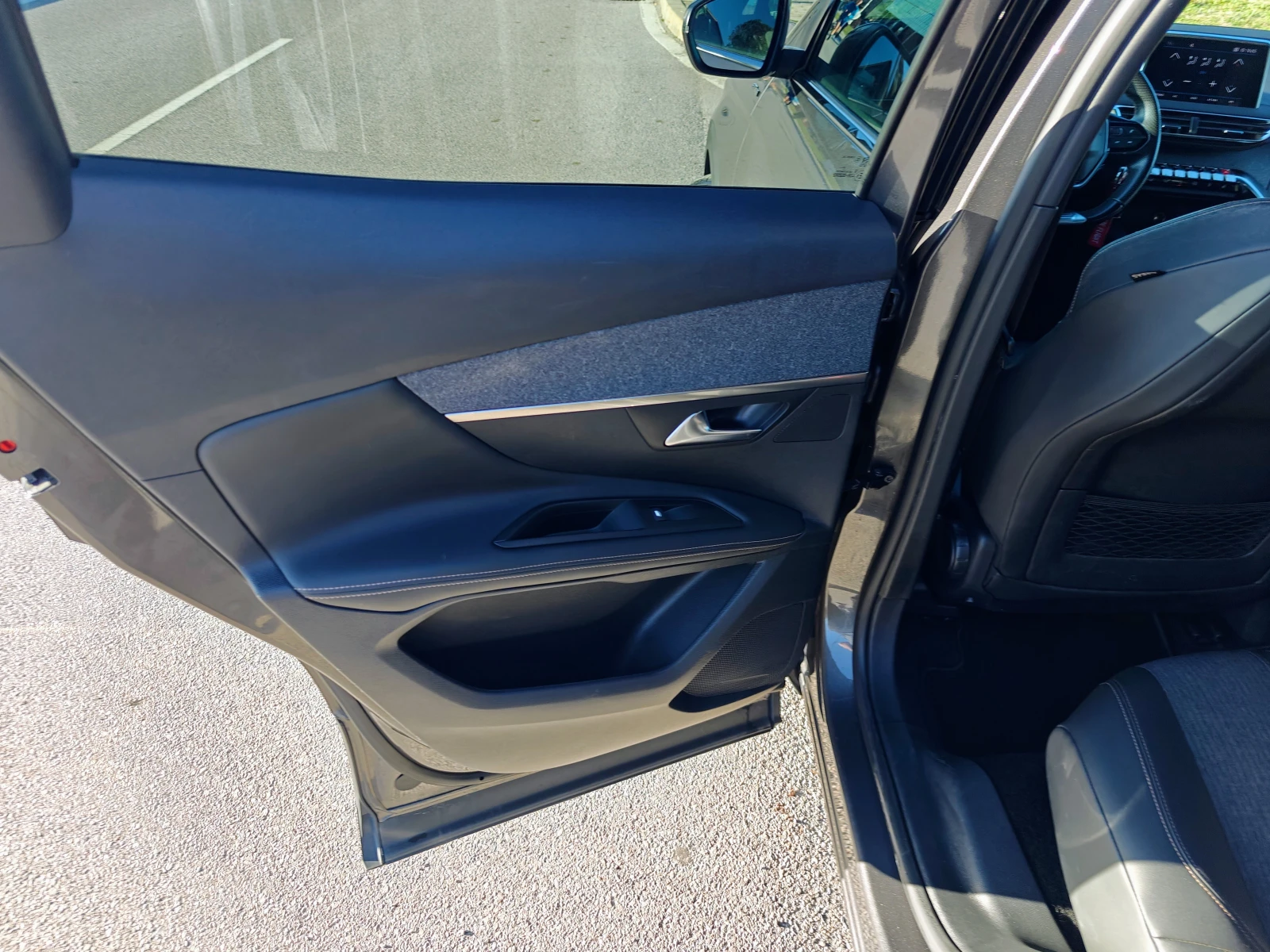 Peugeot 3008 GT-Line 2.0 BluHDi | Mobile.bg   13