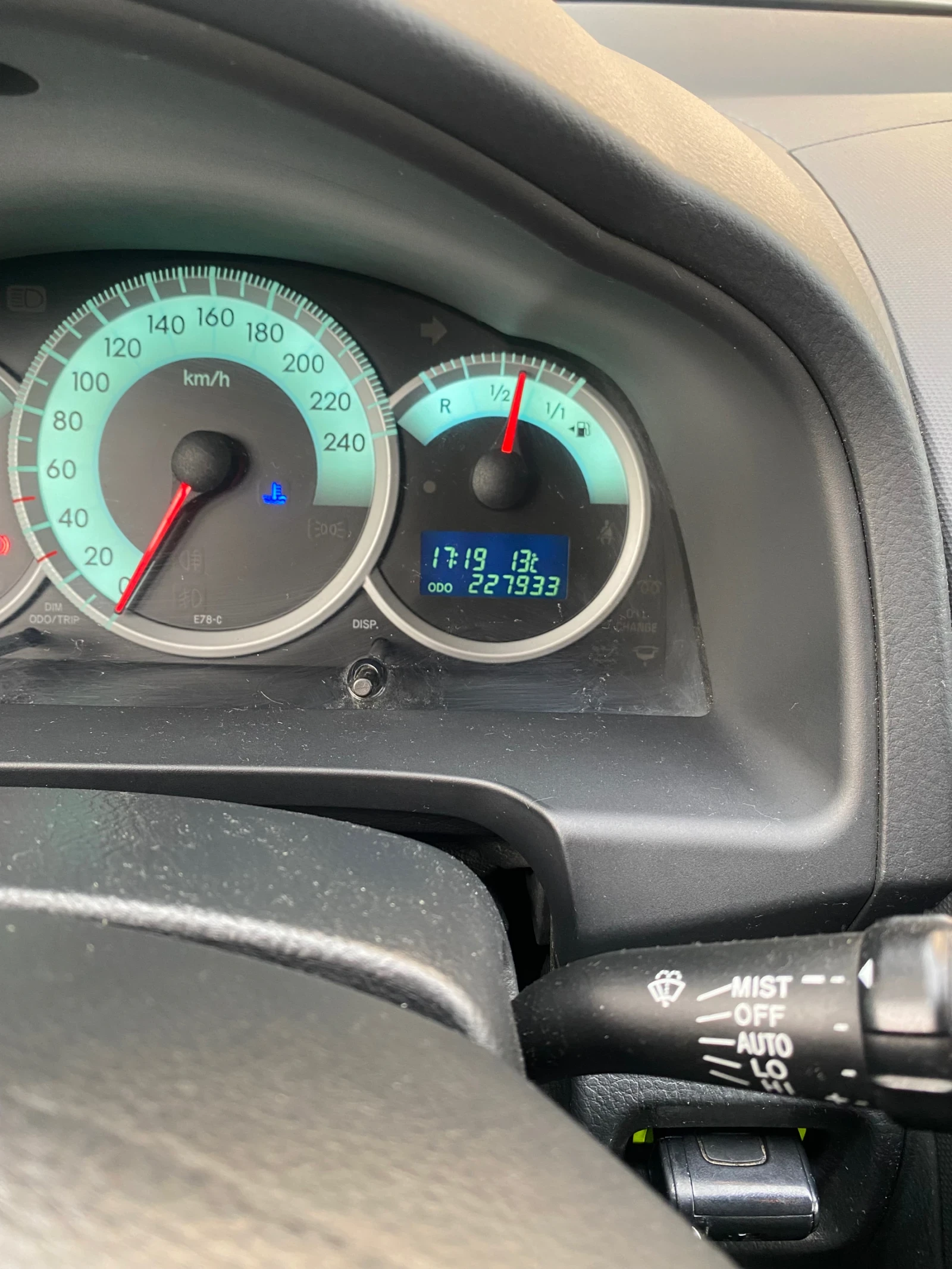 Toyota Corolla verso  - изображение 6