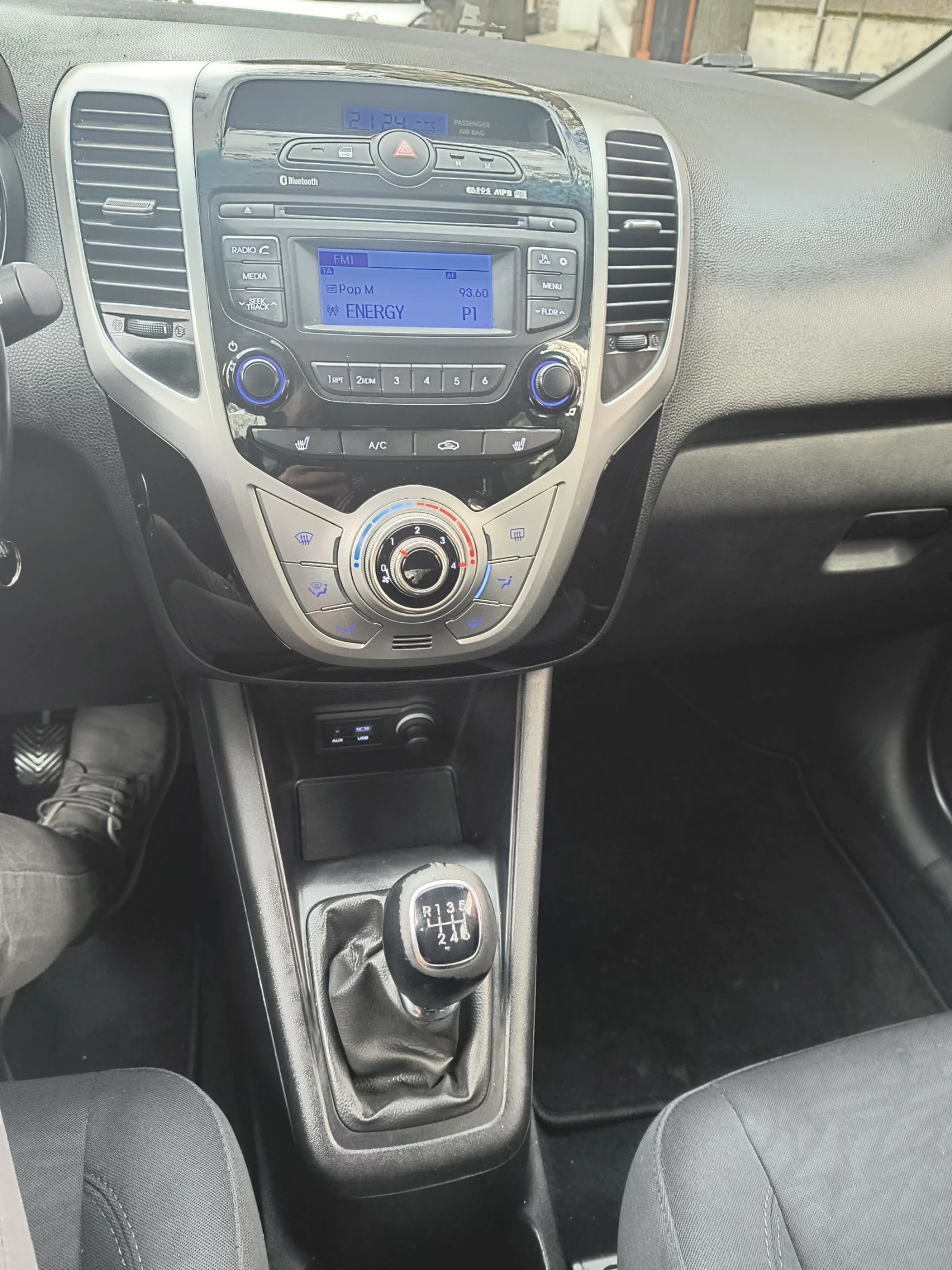 Hyundai Ix20 1.6i face swiss euro6 - изображение 9