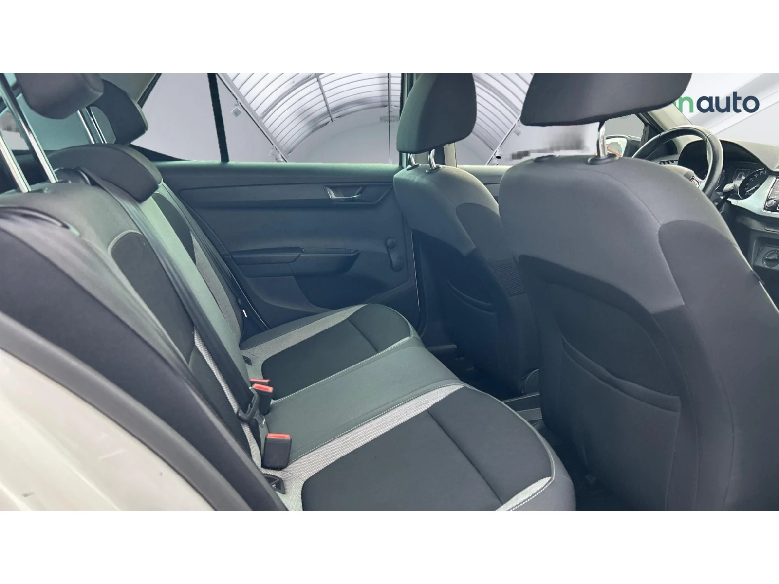 Skoda Fabia 1.2  TSi, Месечна вноска от 227   - изображение 9