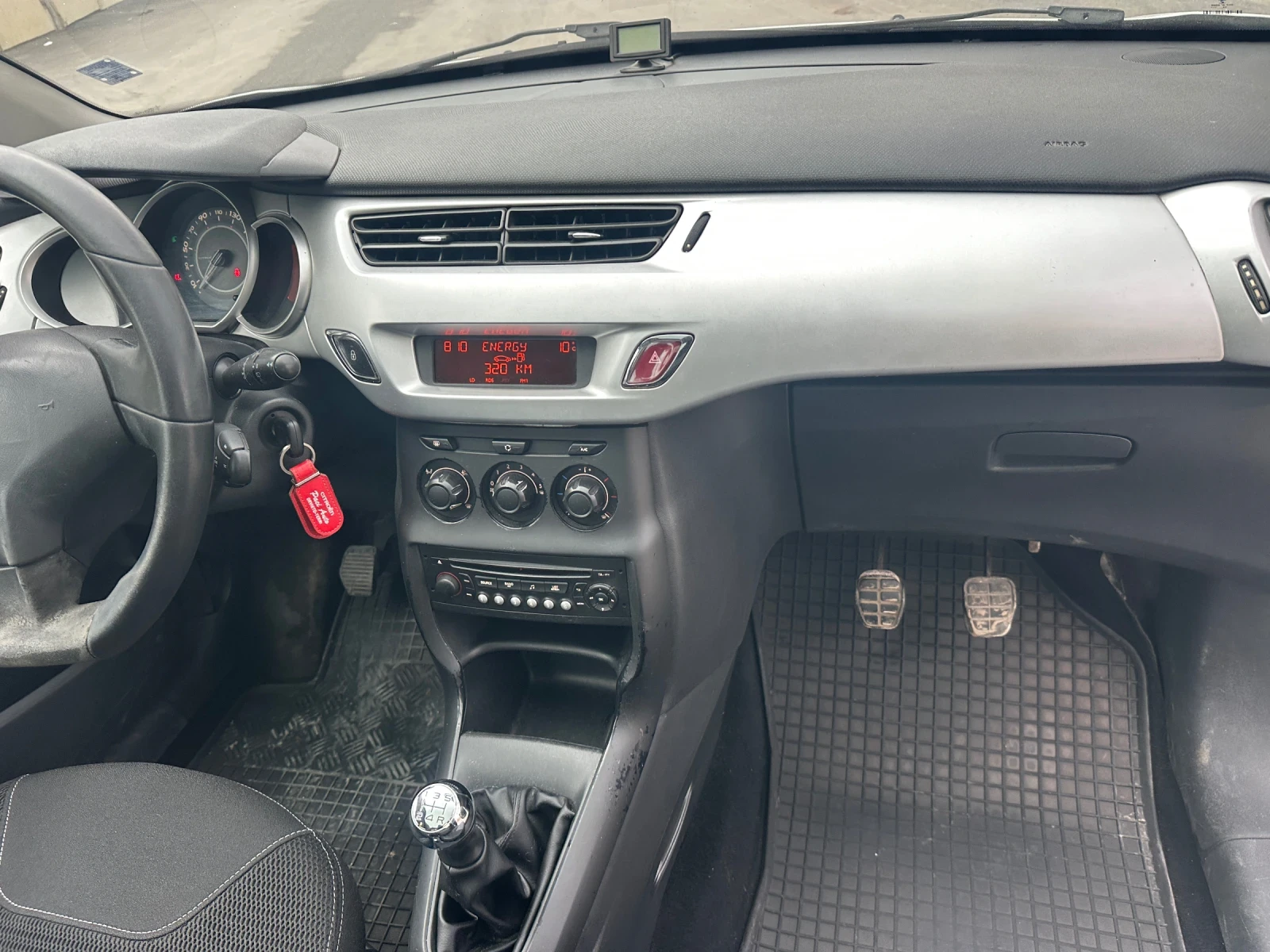 Citroen C3 1.4HDI -Учебен Панор, снимка 6 - Автомобили и джипове - 53962514