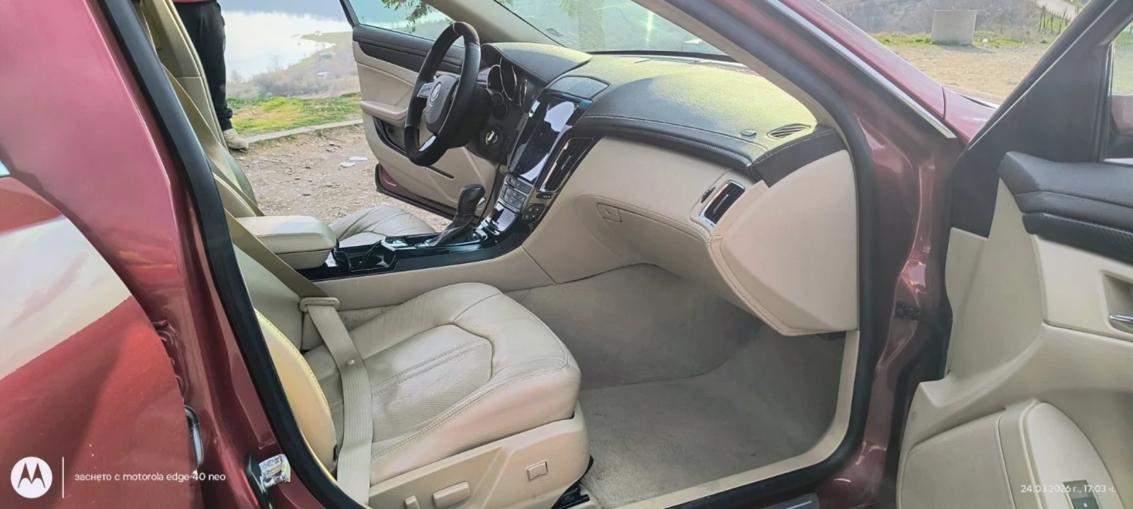 Cadillac Cts, снимка 9 - Автомобили и джипове - 54361633