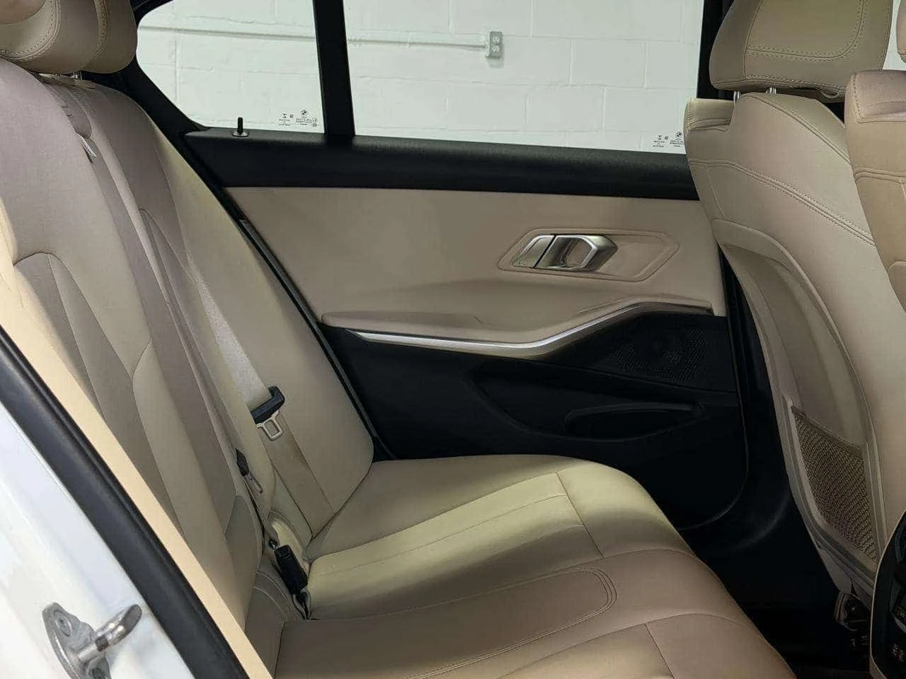 BMW 330 * xDrive * CARFAX * ЦЕНА ДО БГ, снимка 14 - Автомобили и джипове - 54427286