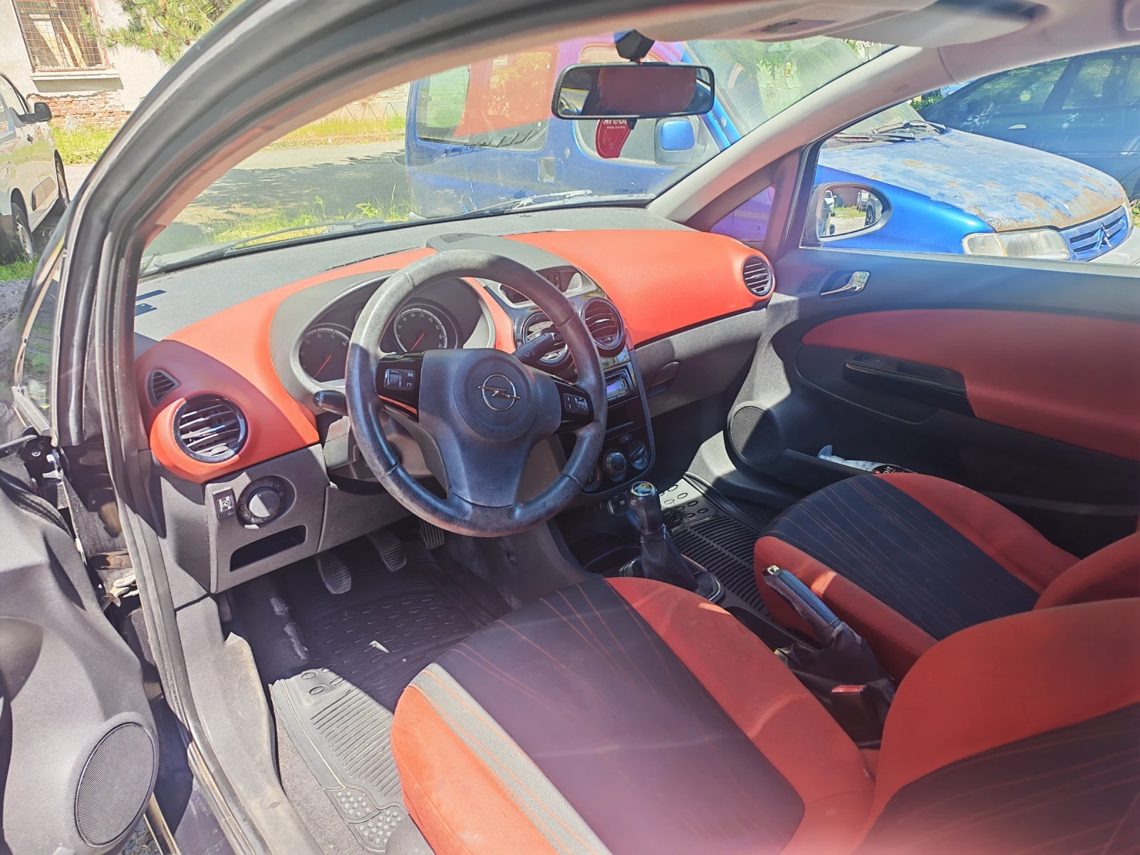 Opel Corsa, снимка 2 - Автомобили и джипове - 54682294