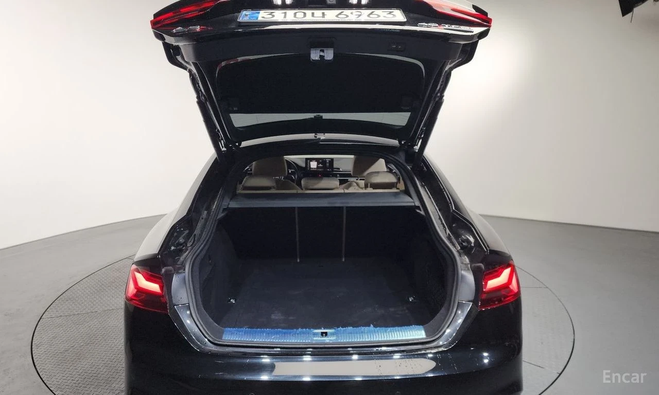 Audi A5 2.0L TFSI, снимка 13 - Автомобили и джипове - 54723826