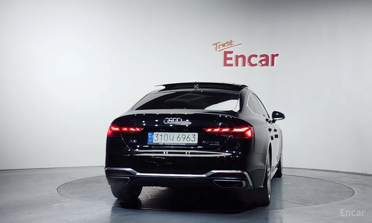 Audi A5 2.0L TFSI, снимка 4 - Автомобили и джипове - 54723826