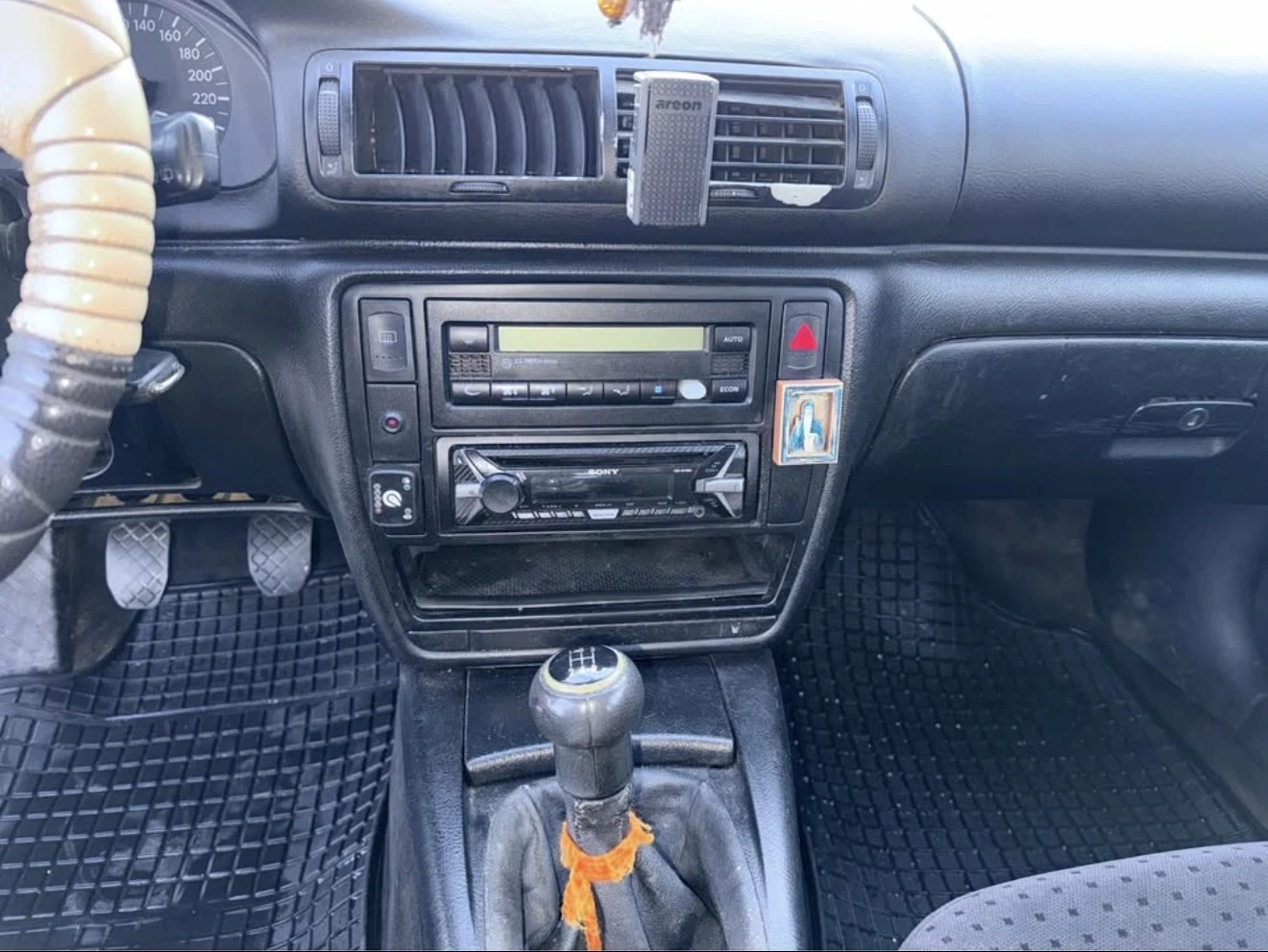 VW Passat, снимка 4 - Автомобили и джипове - 54905629