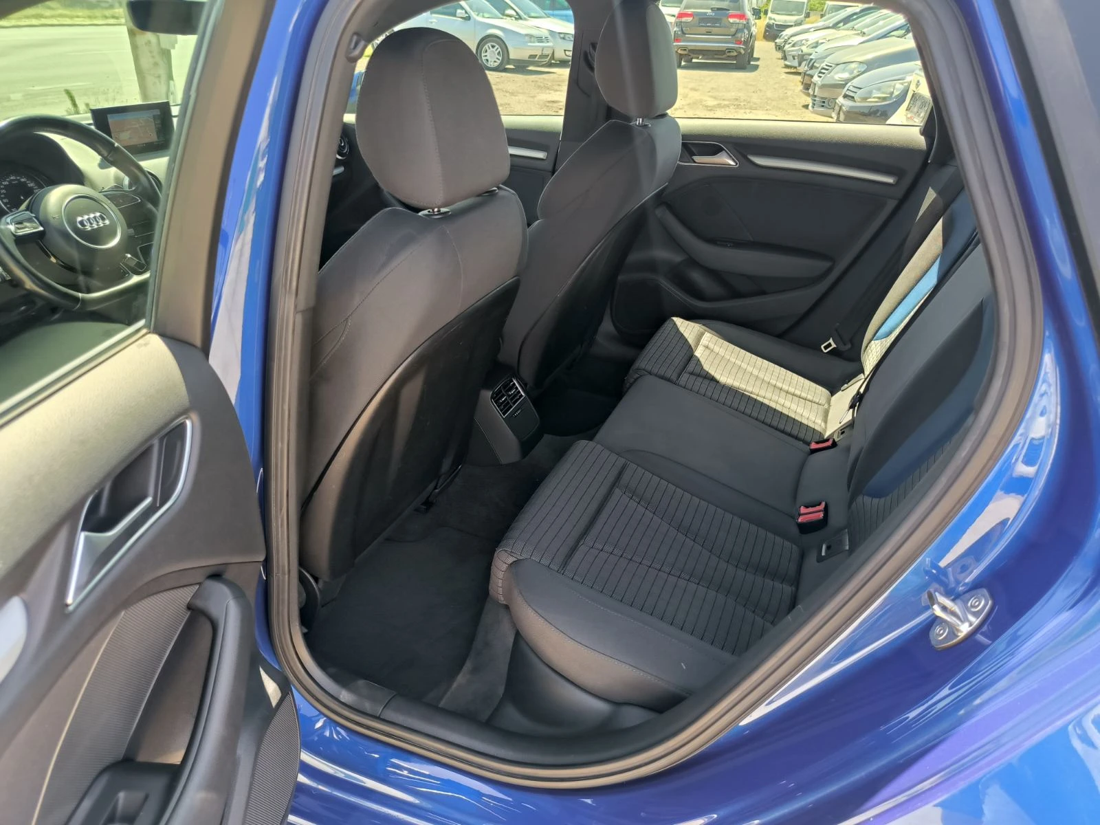 Audi A3 1.4i-G-Tron-Navi-Automat-Euro-6B, снимка 16 - Автомобили и джипове - 54970243