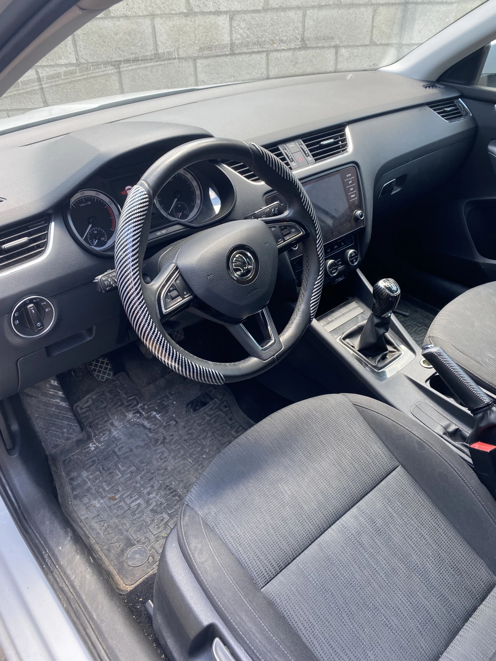 Skoda Octavia фейслифт, снимка 4 - Автомобили и джипове - 54991424