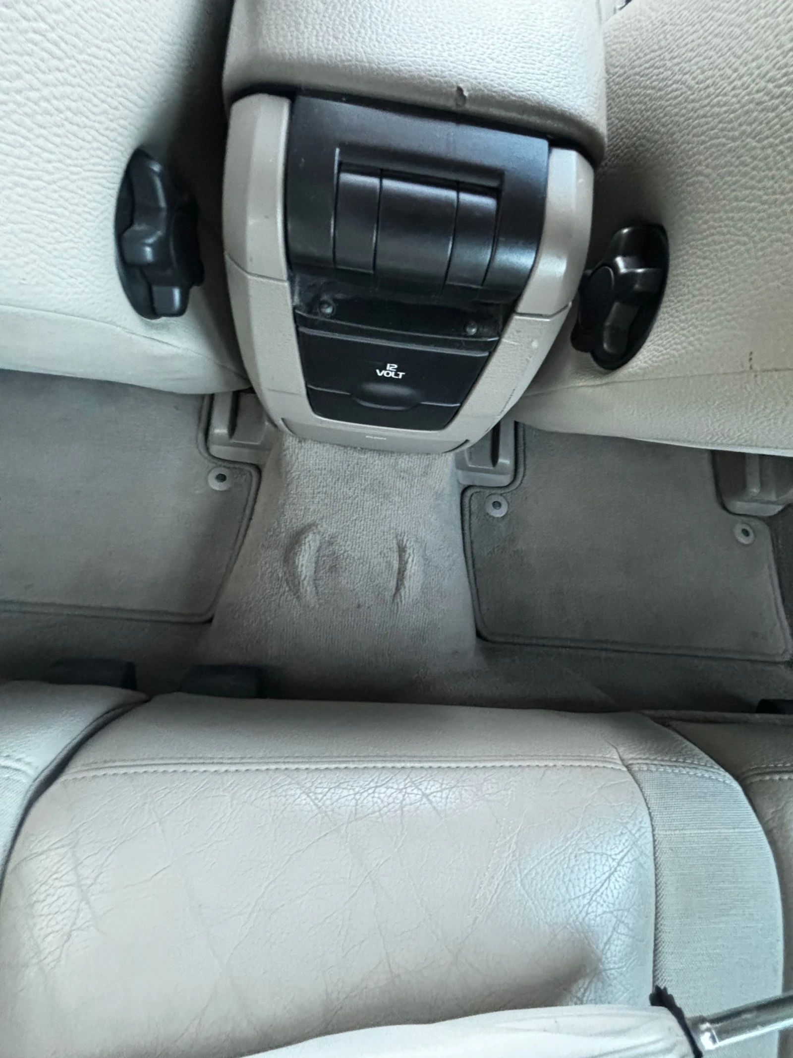 Volvo V70, снимка 10 - Автомобили и джипове - 55012678