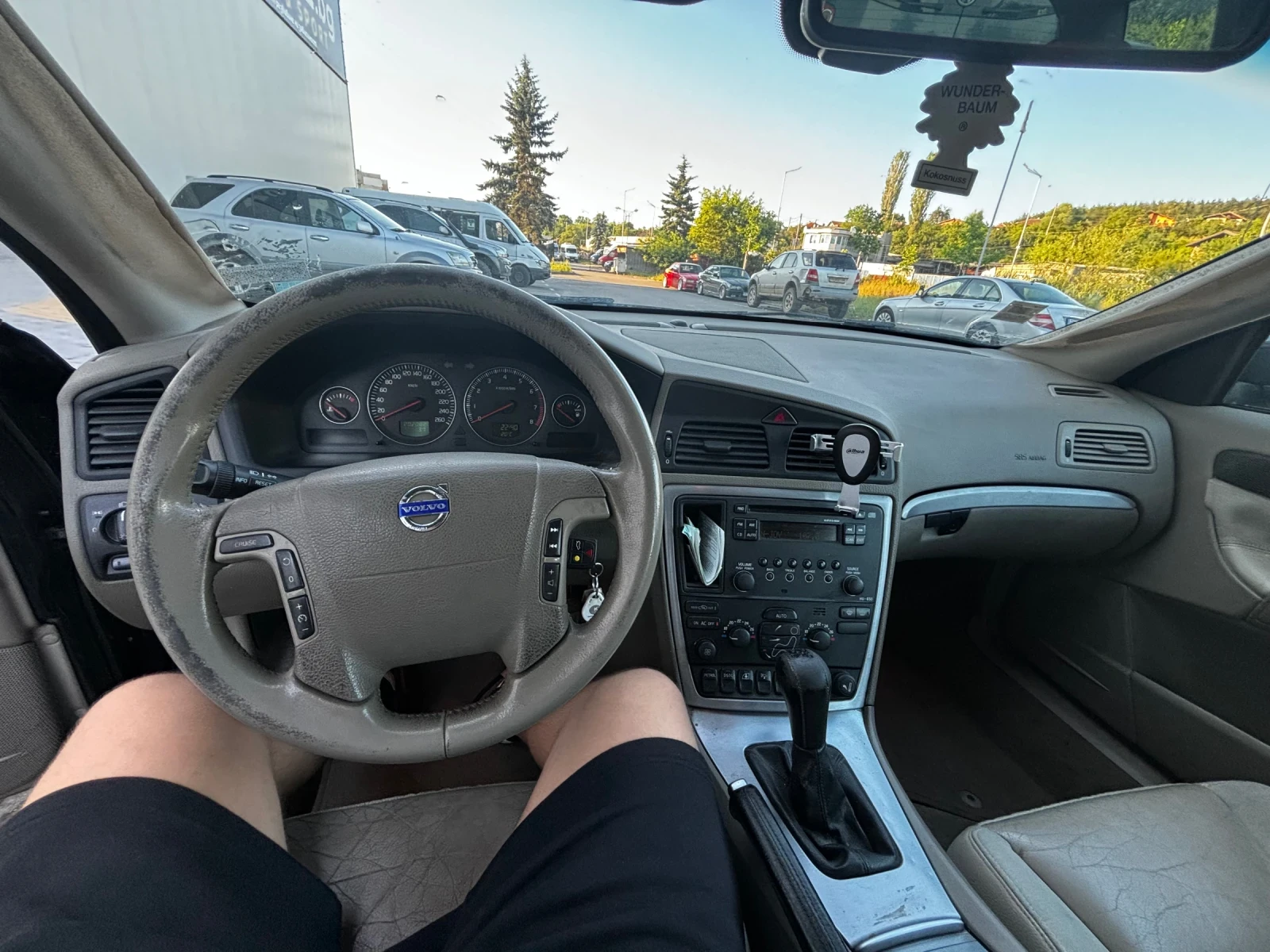 Volvo V70, снимка 5 - Автомобили и джипове - 55012678
