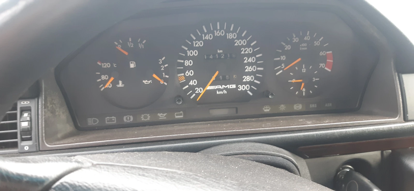 Mercedes-Benz E 500 Чочоне, снимка 4 - Автомобили и джипове - 55190381