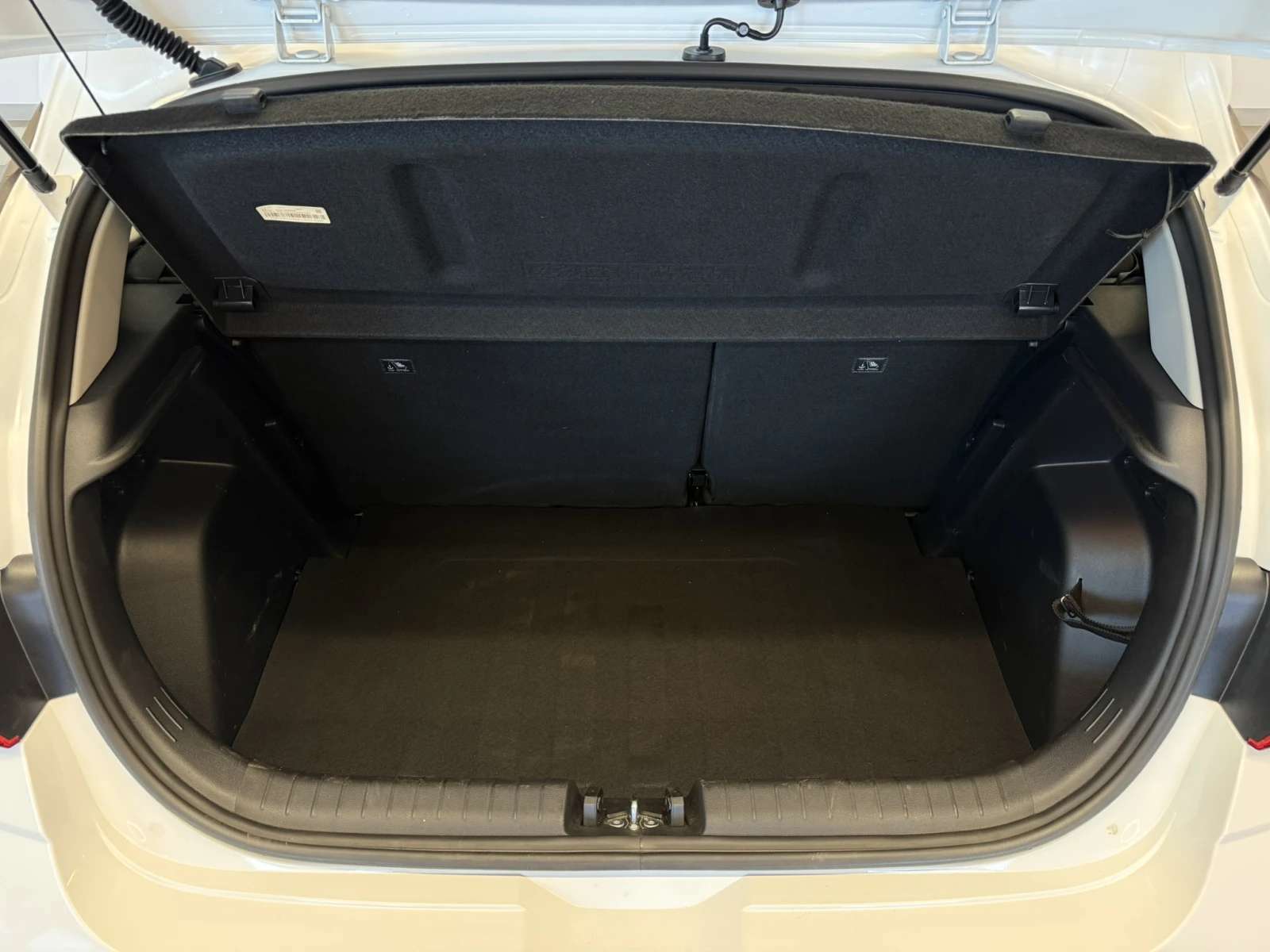Hyundai I20 BUSINESS, снимка 17 - Автомобили и джипове - 55403442