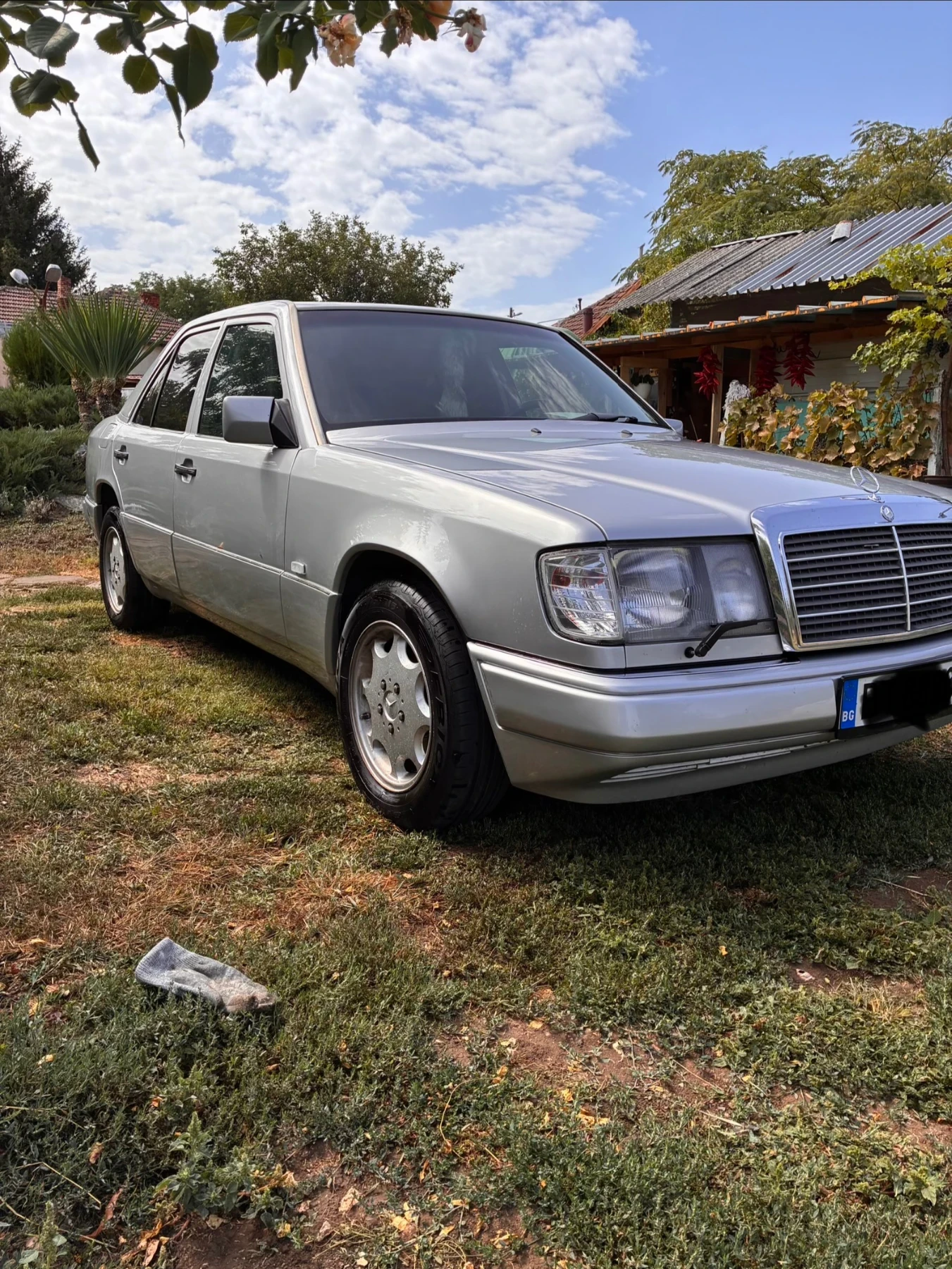 Mercedes-Benz 124 250D, снимка 3 - Автомобили и джипове - 55877104