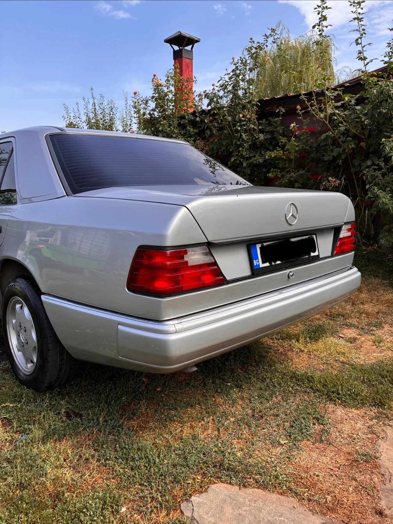 Mercedes-Benz 124 250D, снимка 4 - Автомобили и джипове - 55877104