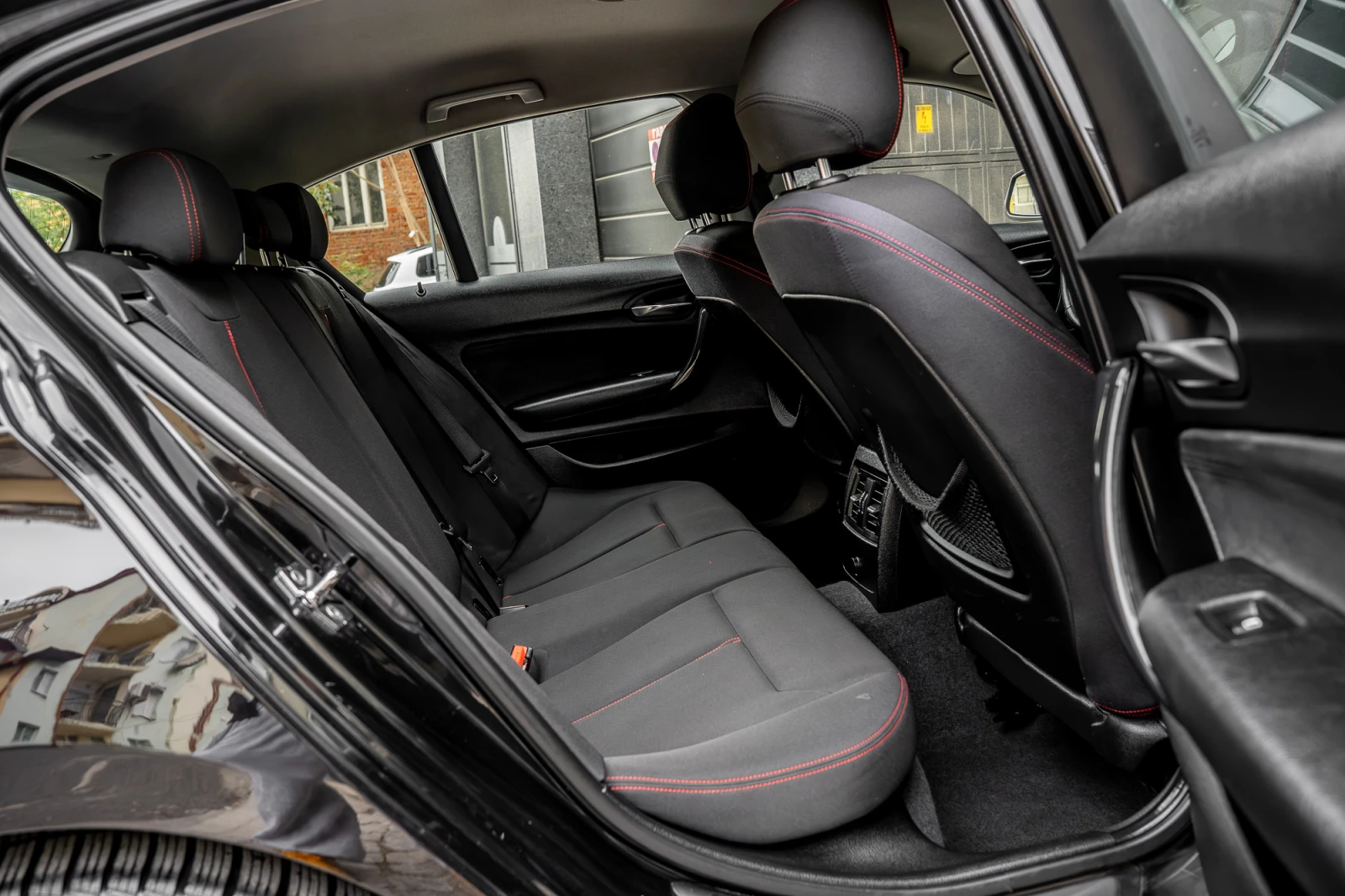 BMW 118 D, снимка 12 - Автомобили и джипове - 56245259