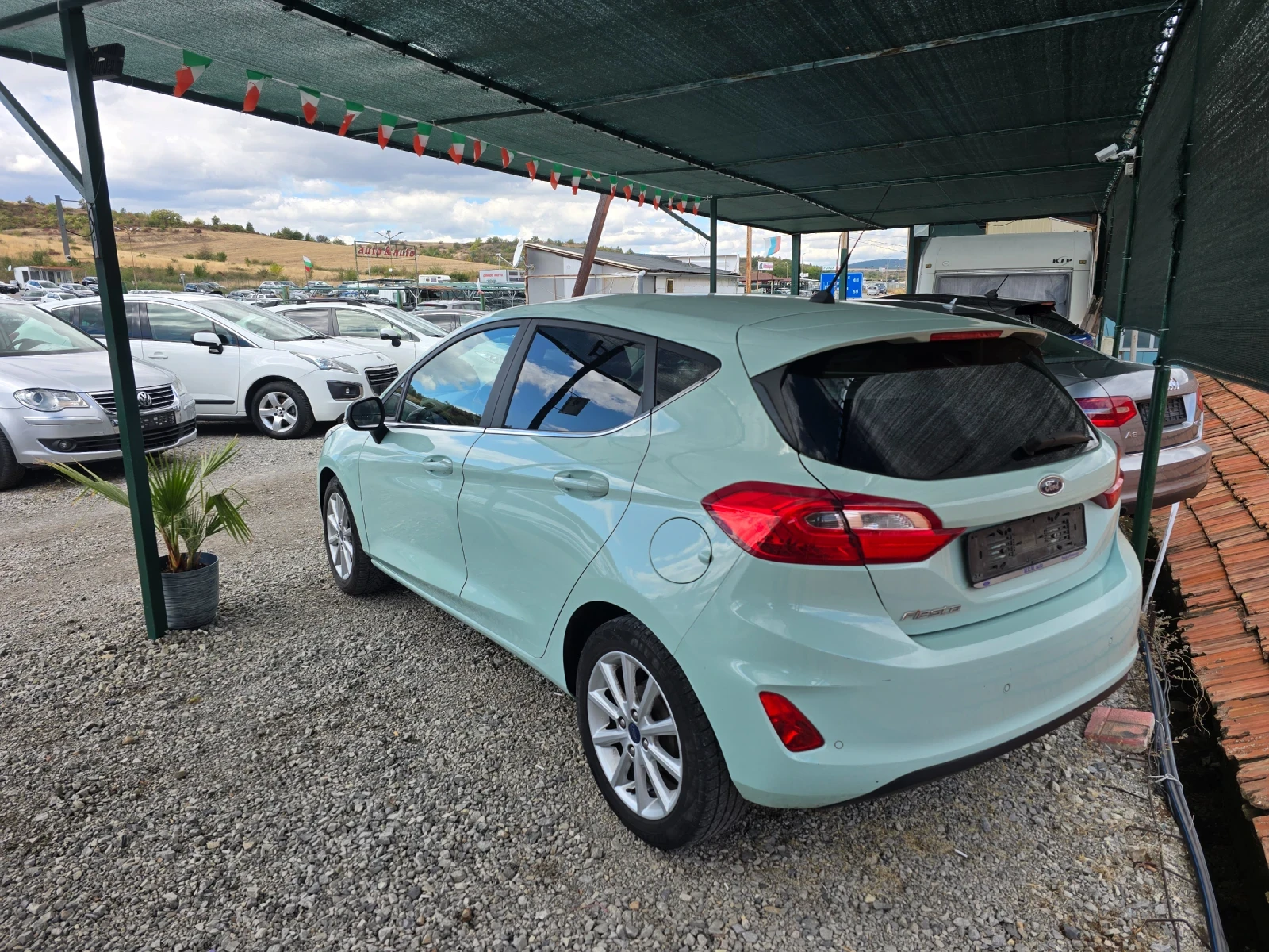 Ford Fiesta 1.5TDCi-Titanium, снимка 4 - Автомобили и джипове - 56248935