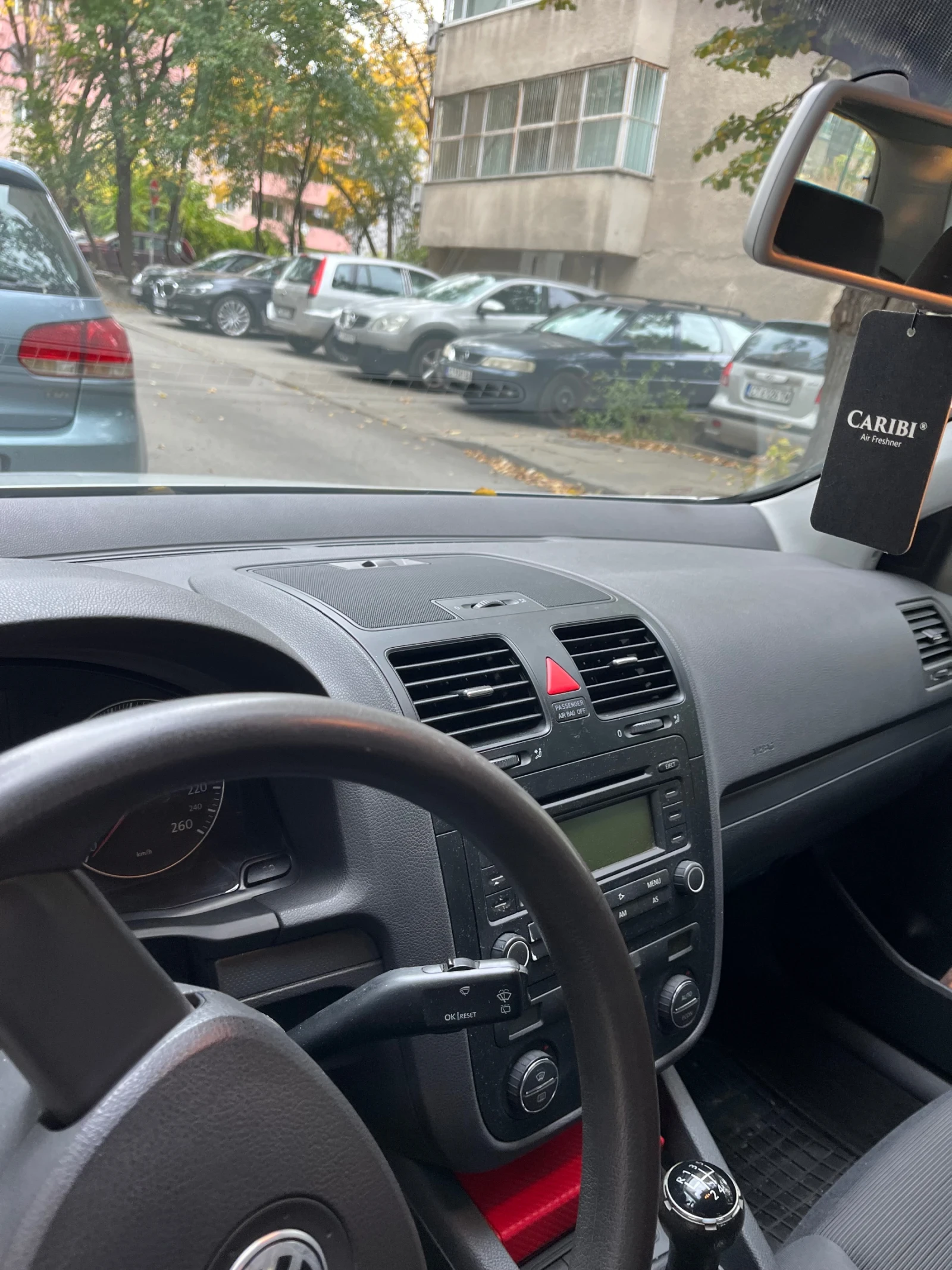 VW Golf, снимка 4 - Автомобили и джипове - 56681663