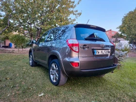 Toyota Rav4 2.2 D4D, снимка 4