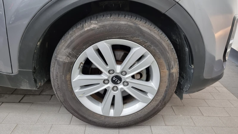 Kia Sportage 2.0 2WD PRESTIGE autogeorge.com, снимка 5 - Автомобили и джипове - 51903606