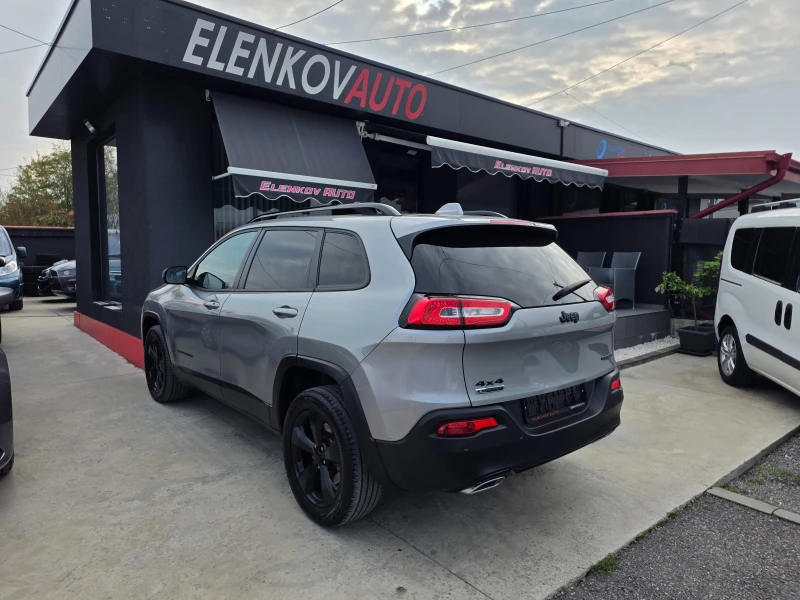 Jeep Cherokee 2.2CRDI-200к.с EURO 6-4х4-АВТОМАТИК-ШВЕЙЦАРИЯ, снимка 6 - Автомобили и джипове - 52092359