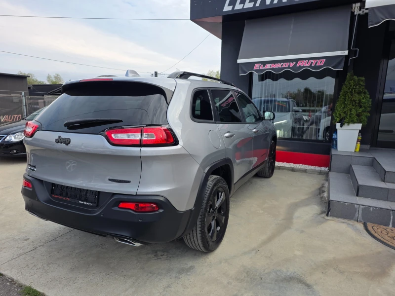 Jeep Cherokee 2.2CRDI-200к.с EURO 6-4х4-АВТОМАТИК-ШВЕЙЦАРИЯ, снимка 8 - Автомобили и джипове - 52092359