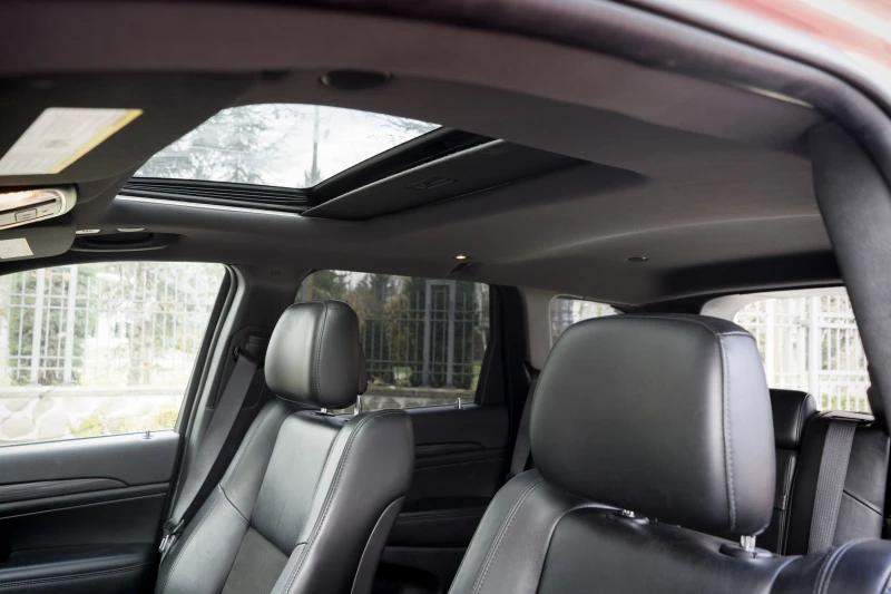 Jeep Grand cherokee, снимка 10 - Автомобили и джипове - 52663852