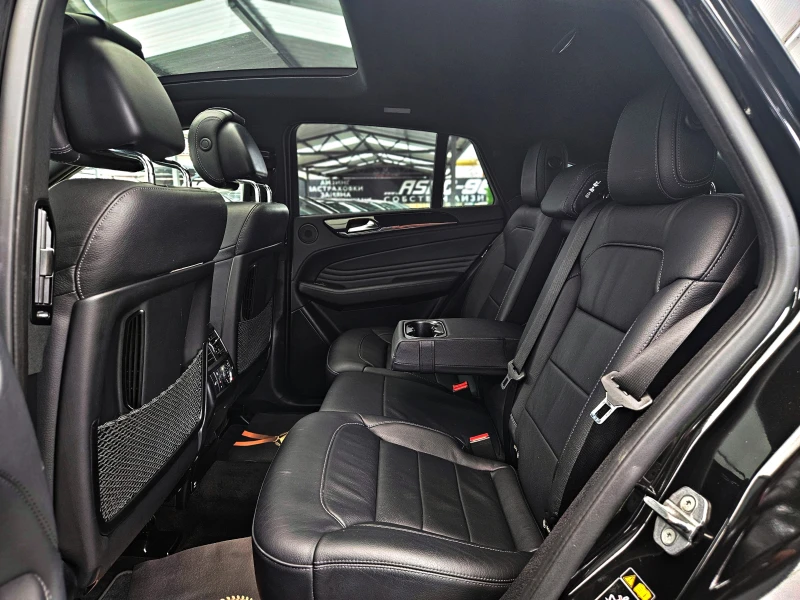 Mercedes-Benz GLE 43 AMG COUPE/GERMANY/DISTR/360CAM/PANO/HARMAN/ОБДУХ/LIZIN, снимка 16 - Автомобили и джипове - 53273041