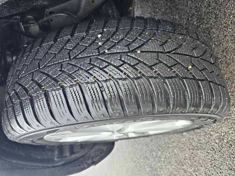 Nissan Juke 1.5 DCI, снимка 8 - Автомобили и джипове - 53501559