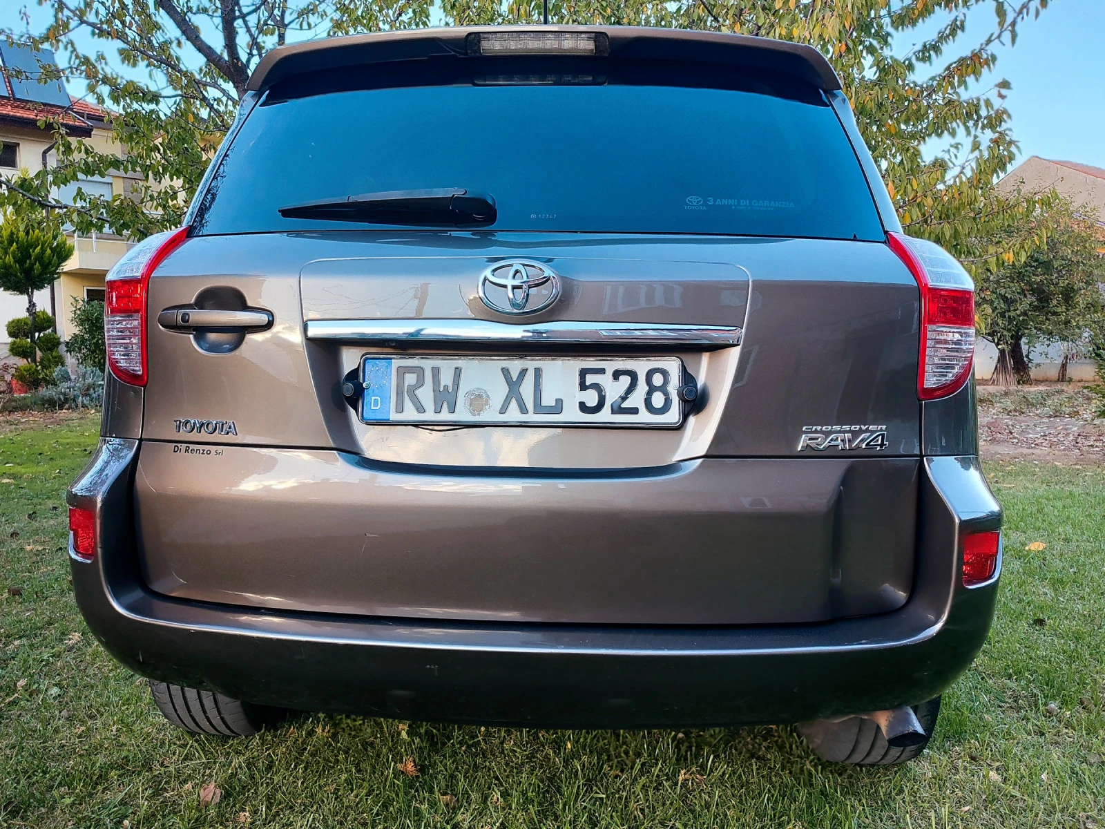 Toyota Rav4 2.2 D4D - изображение 2