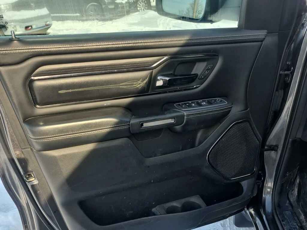 Dodge RAM 1500 * Limited * CARFAX /���������/������/360/DIS/NAVI/ | Mobile.bg � ����������� 11