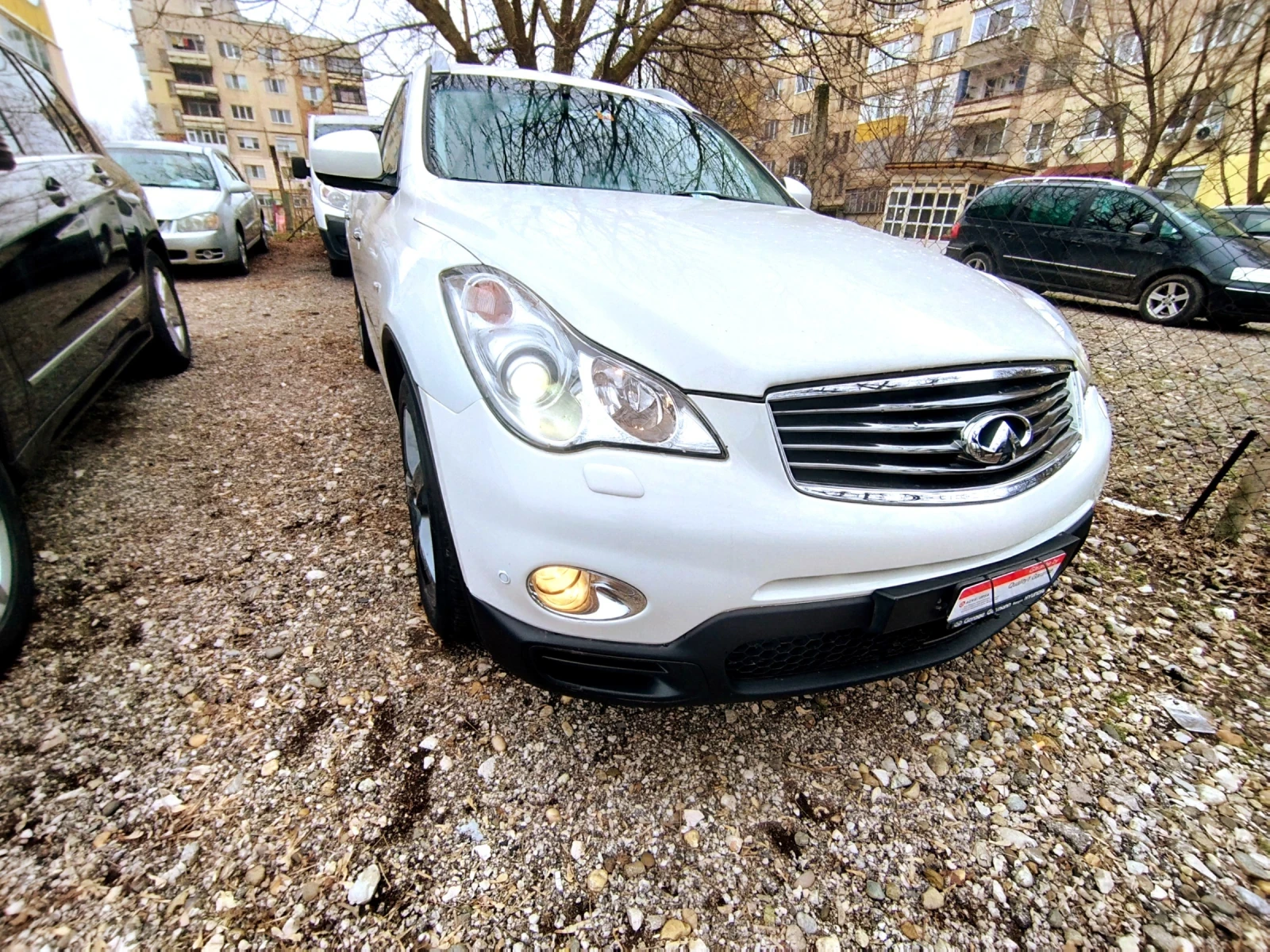 Infiniti QX50 3.0tdi/238hp/Swiss /115 000km., снимка 3 - Автомобили и джипове - 53434270